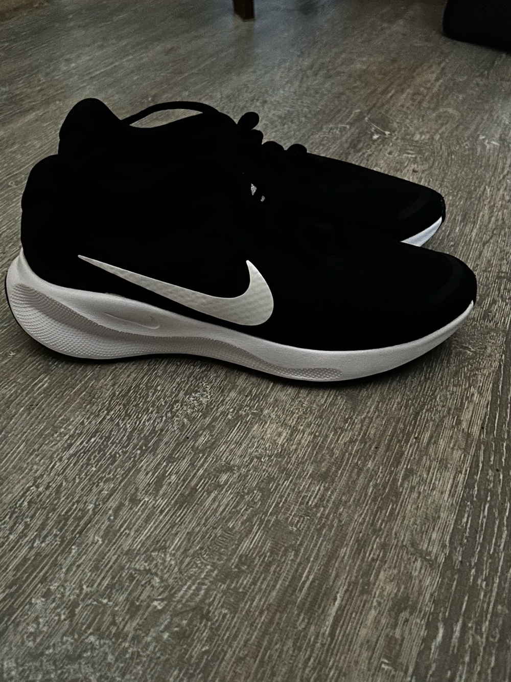 Nike Revolution 7 Women’s Running Shoes Black/White Size 8